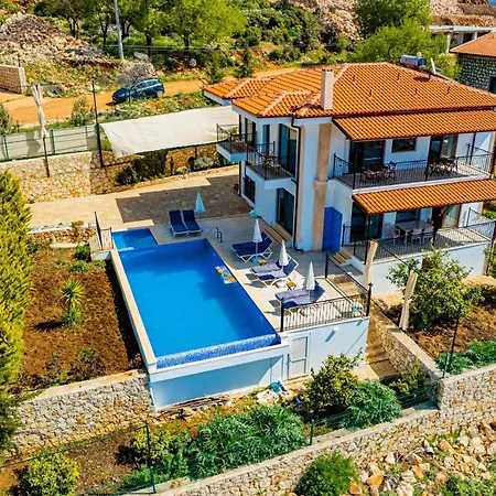 Villa Kaya