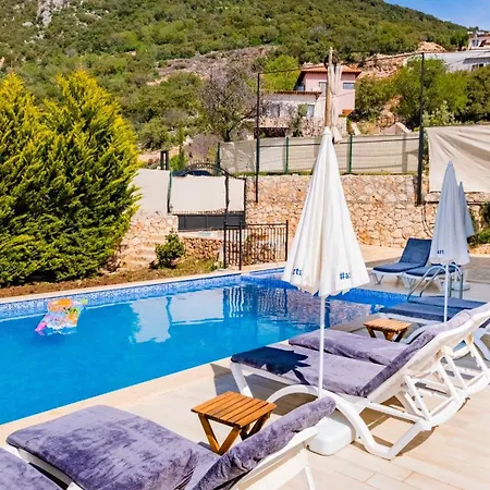 Kaya Villa